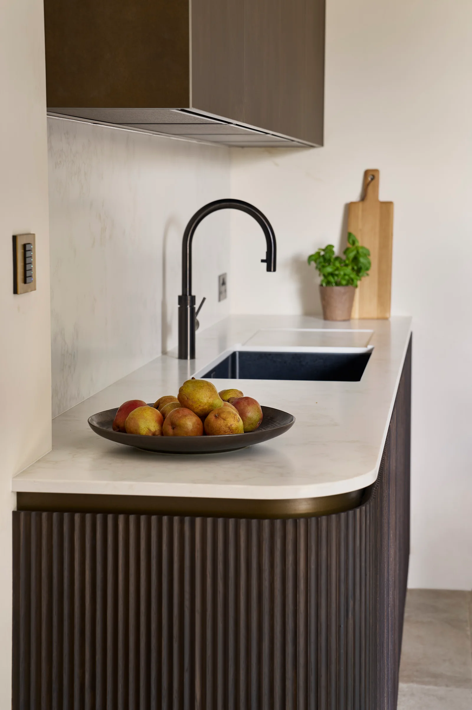 Rural Retreat — Fluted Island Detail